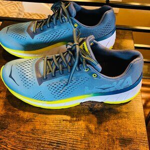 Hoka One One Cavu Running Shoes, M/ 9.5, EU 43 1/3, Blue and Yellow